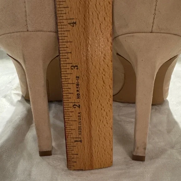 Vince Camuto Tan Suede High Heels - Picture 5 of 5